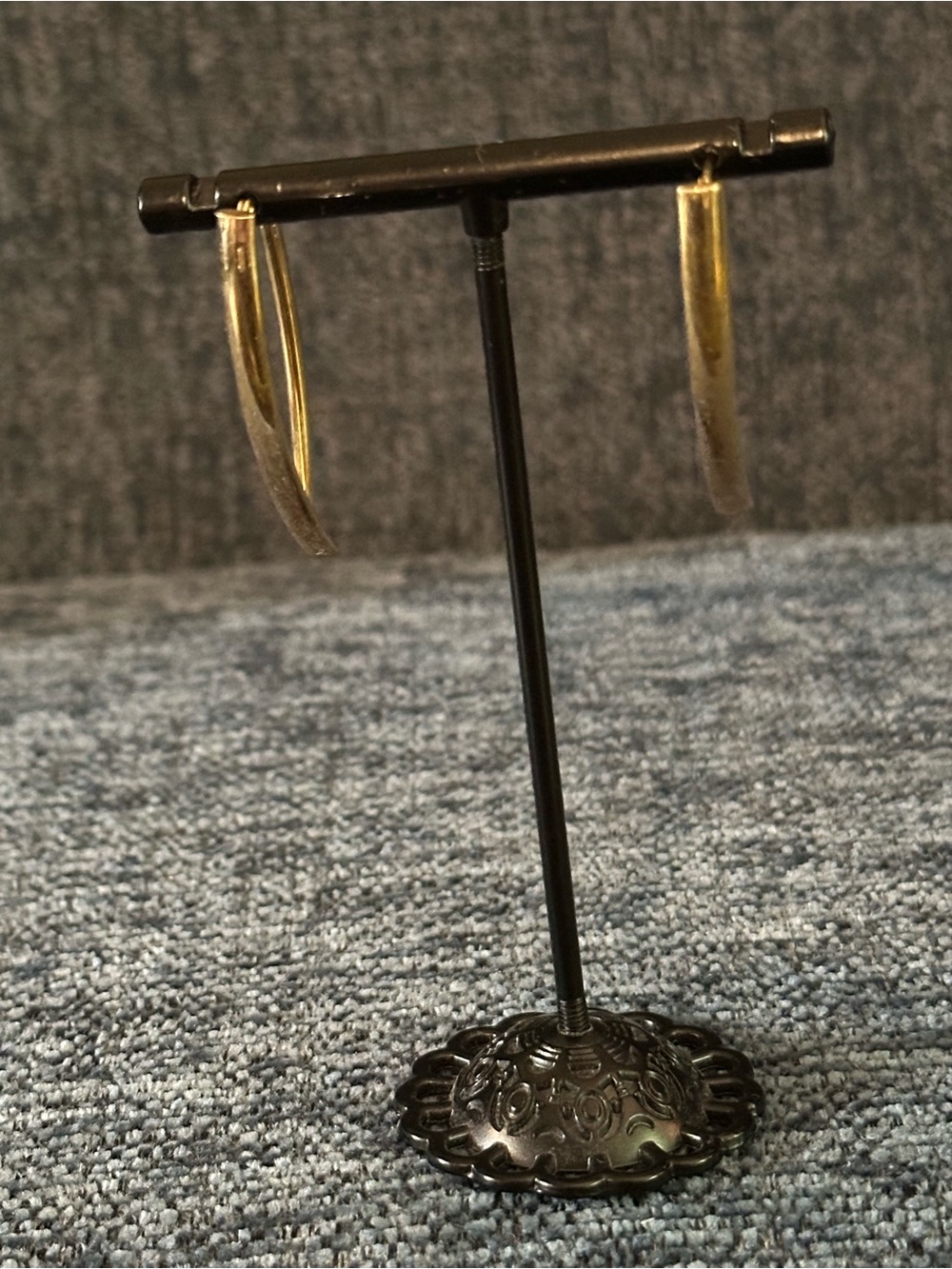 14k Gold “unique” & “different” shaped Hoop Earrings - Picture 2 of 8